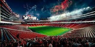 记者：尤文正努力与巴黎就穆阿尼达成协议，热刺也在争夺他